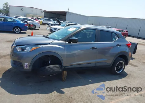 2019 Nissan Kicks S из США, поврежденный, VIN 3N1CP5CU9KL523336